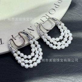天然珍珠项饰;天然珍珠胸饰;天然珍珠耳饰