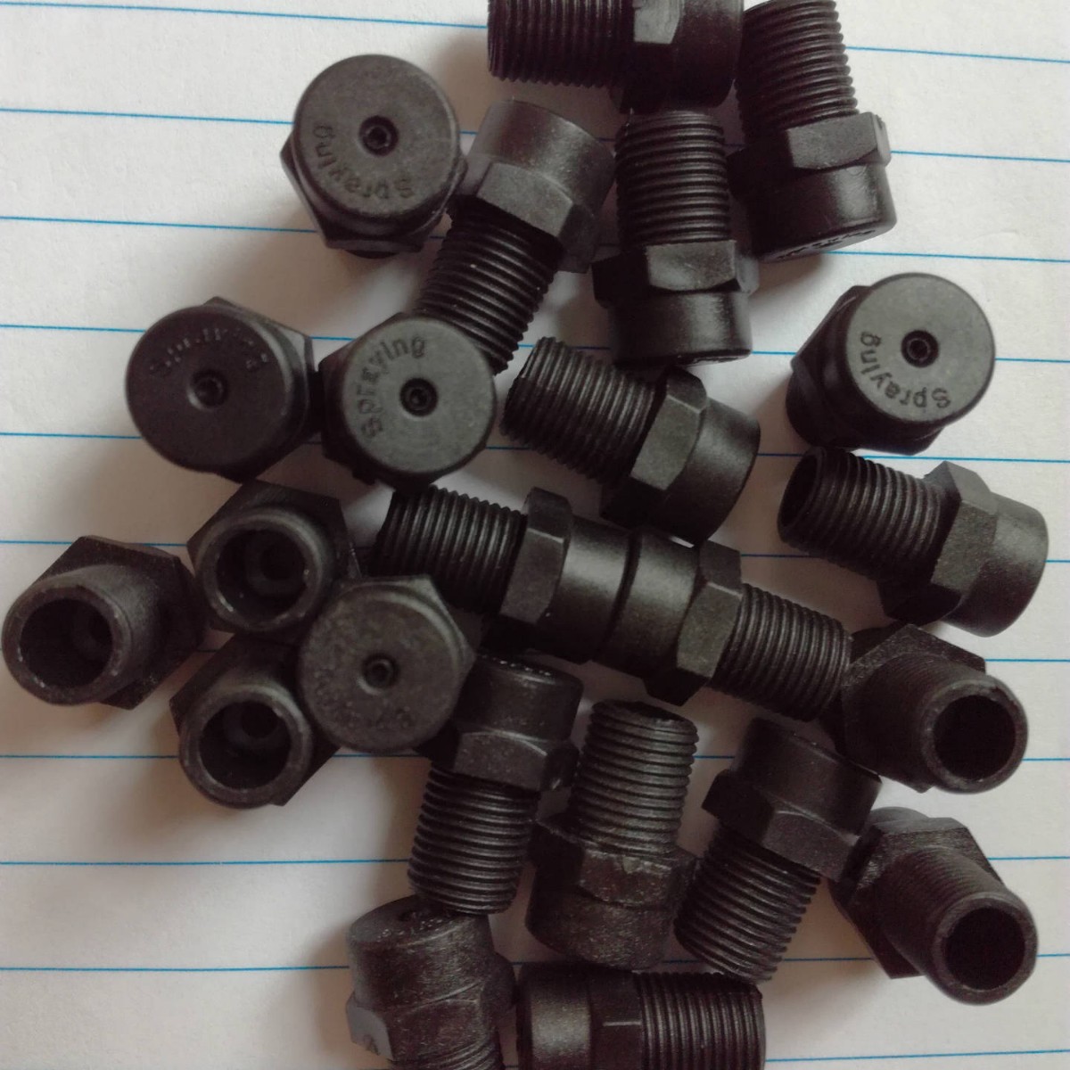 费县1/8塑胶微雾加湿喷嘴  细雾降温喷头