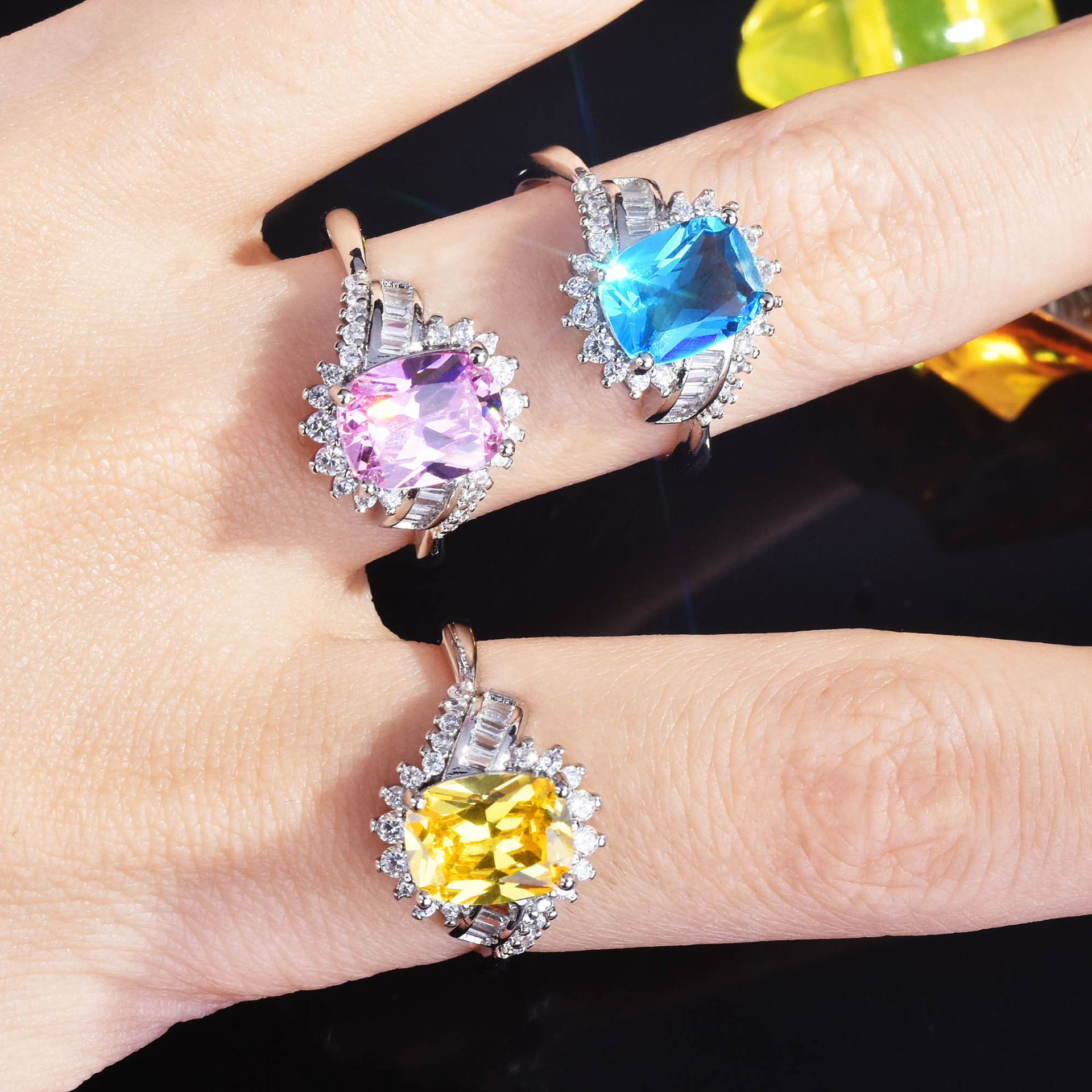 European And American Light Luxury Pink Diamond Yellow Diamond Sapphire Open Ring display picture 4
