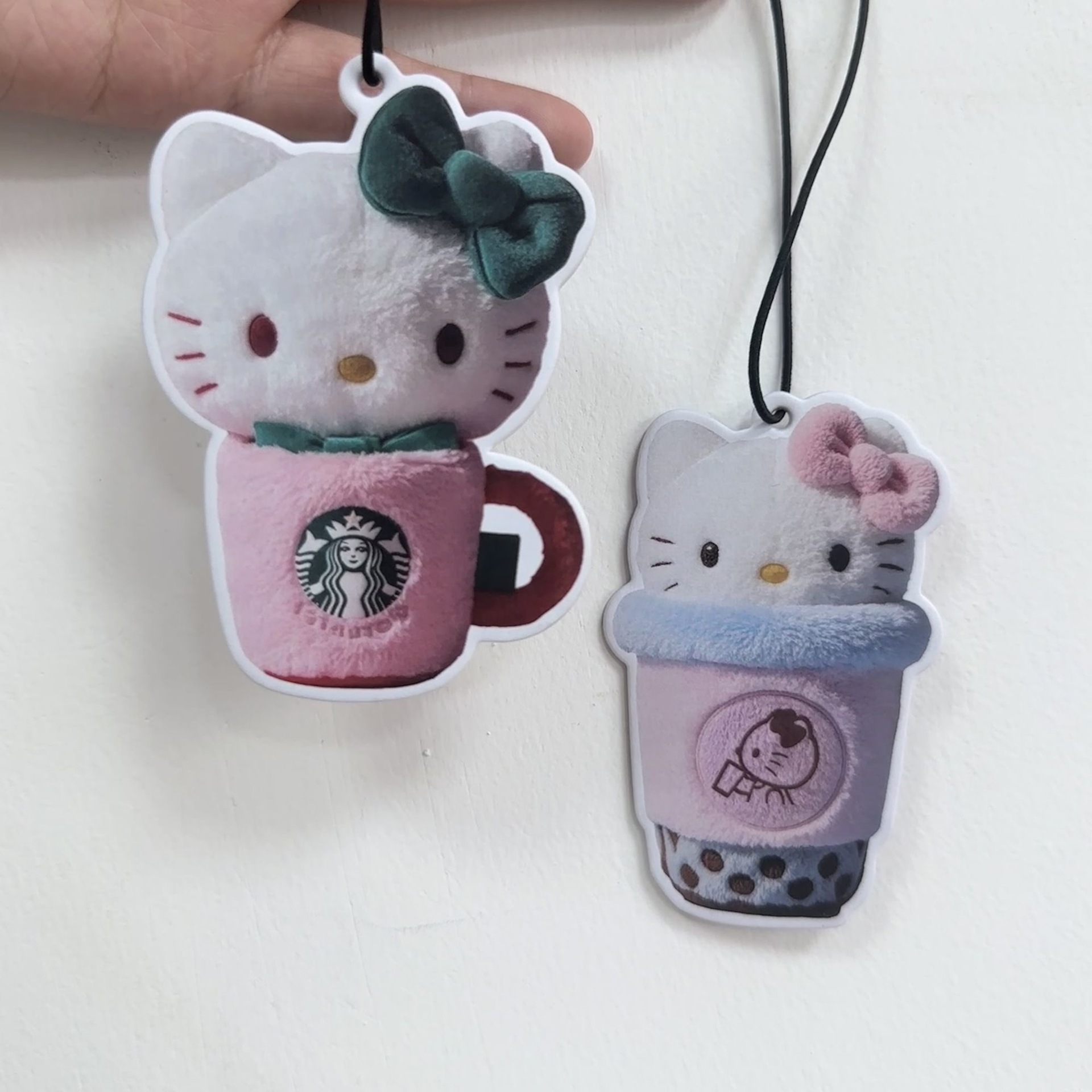 Ароматизатор Hello Kitty розовый