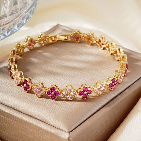 Design copper fashionable universal bracelet with zircon