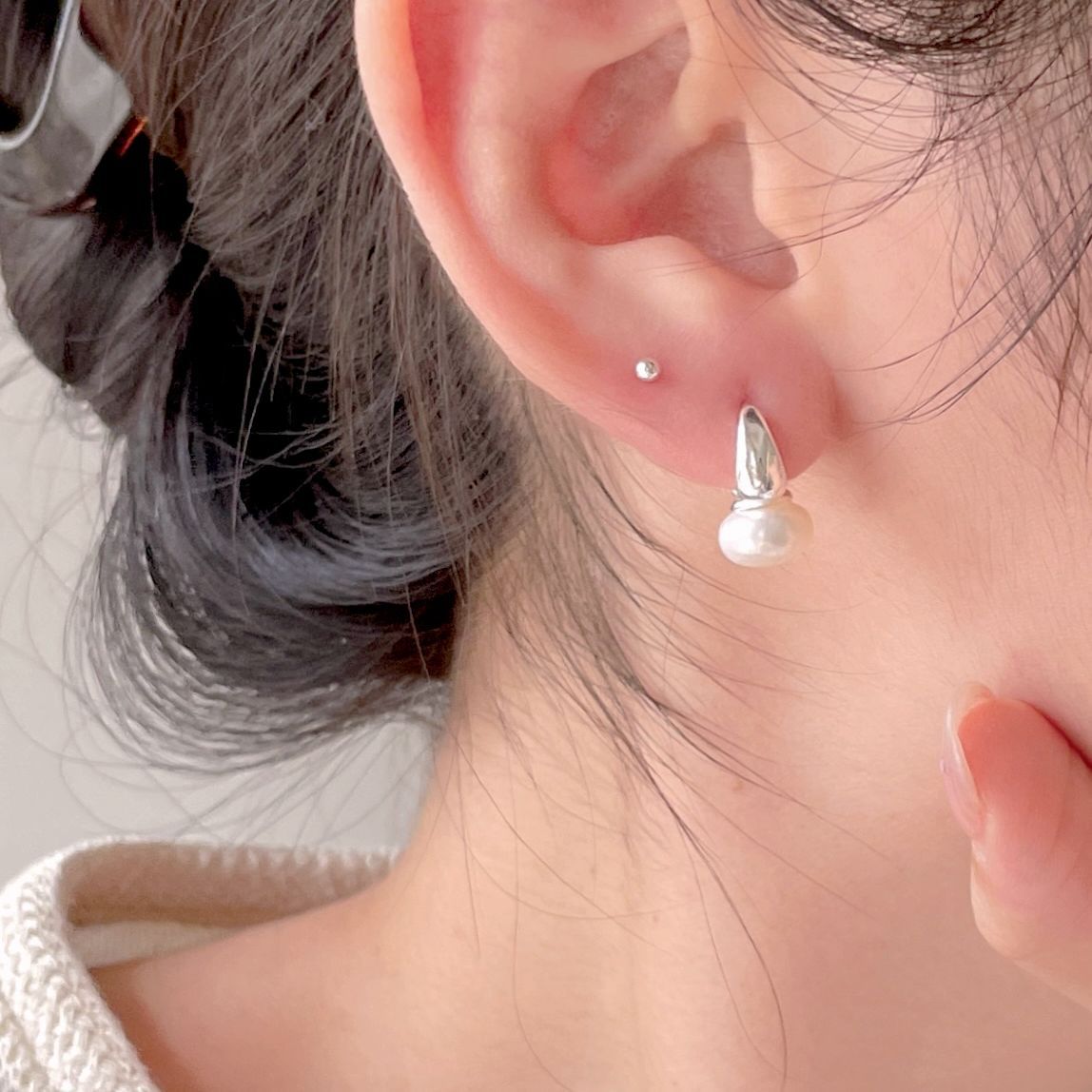 5g Weight 925 Sterling Silver Ear Needle Material 18K Gold Plated Plating Material Pearl Inlay Material Earrings Classification 1 Pair Quantity Daily Occasion 925 Sterling Silver Material Round Pattern All Seasons Season Women's Gender Inlay Design Simple Style Style 1 Pair 18K Gold Plated 925 Sterling Silver Pearl 925 Sterling Silver Earrings Round Earrings 6