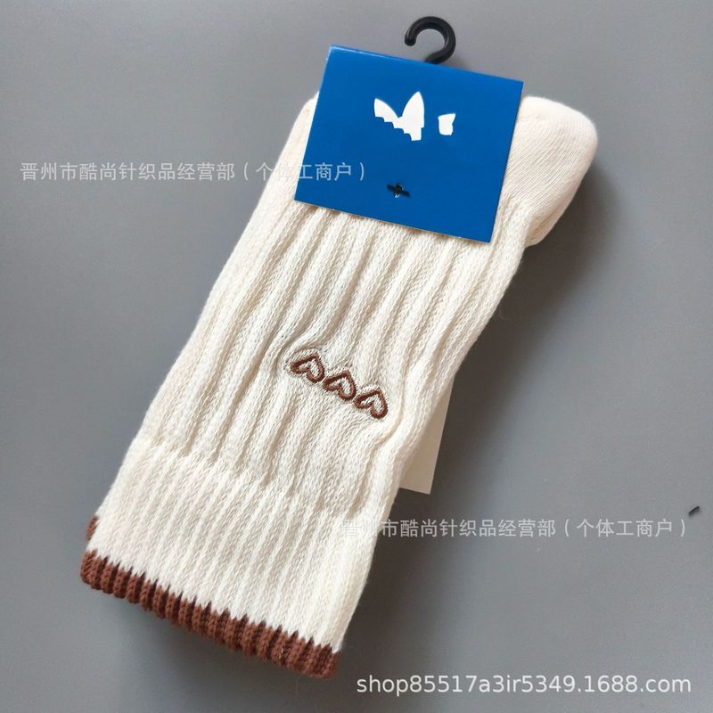 三叶爱心刺绣粗线双针袜子男女情侣AB版长袜ins堆堆运动袜|undefined