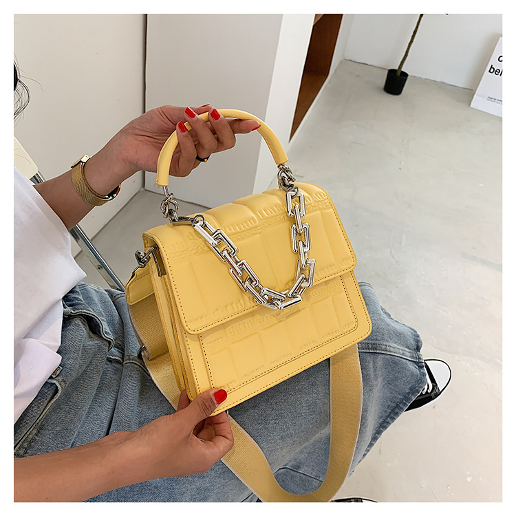 Fashion Retro Thick Chain Lattice Wide Shoulder Strap Messenger Handbag Wholesale Nihaojewelry display picture 8