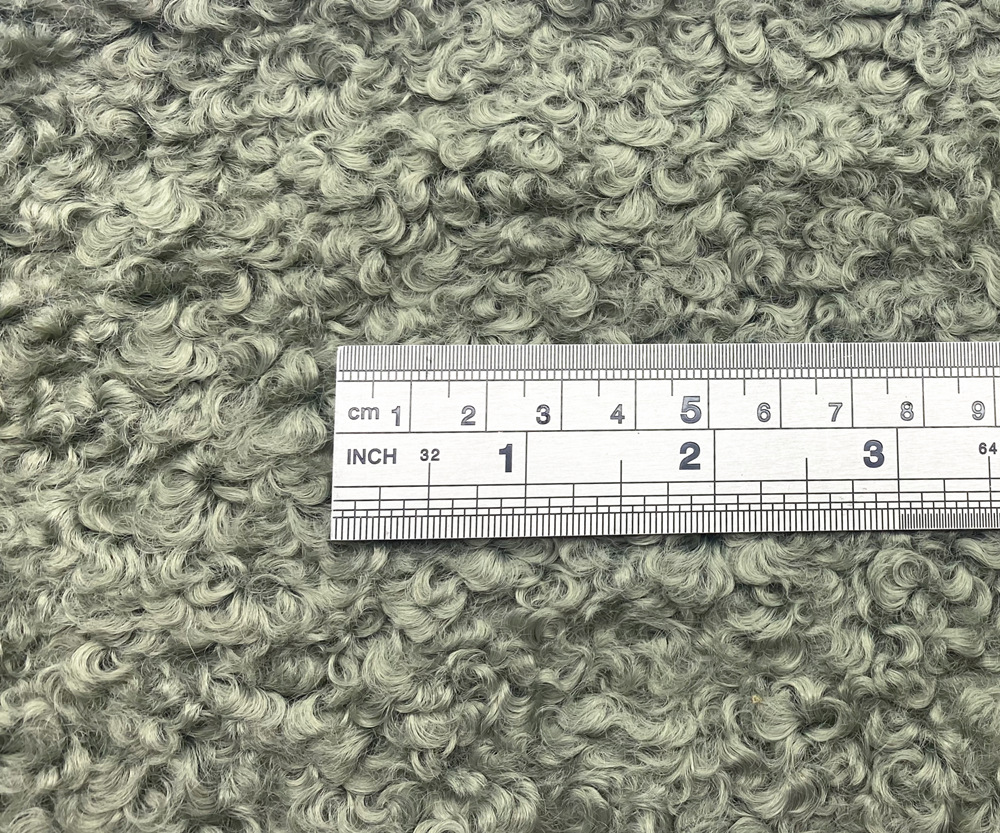 4d000b6cf2c0ff5cff00325f36d7a9