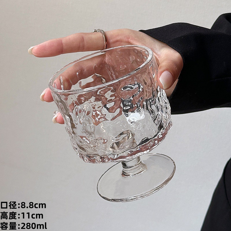 Nicho de diseño en relieve tazas de alto pie en el viento de alto valor de hielo tazas de café estadounidenses tazas de frutas tazas de té tazas de bebida tazas de vino