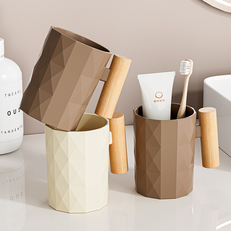Taza de enjuague bucal para uso doméstico, baño, taza de cepillo de dientes de viento crema, mango de madera simple engrosado, taza de enjuague bucal para parejas
