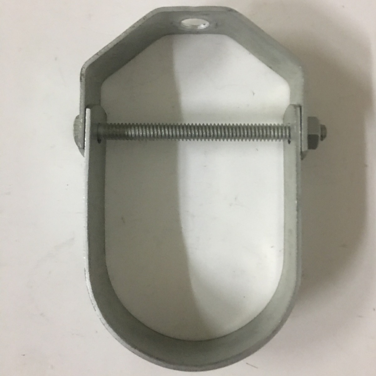 实力厂家 直销重型管夹/扁钢管卡/抱箍／管箍/铁镀锌吊架