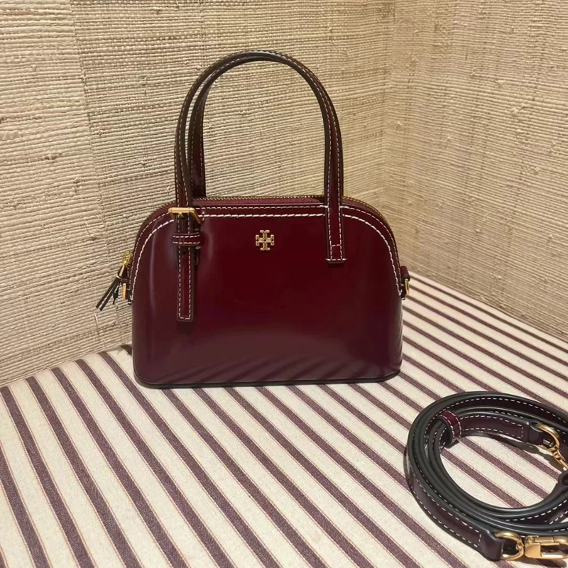 Tortyburch 新しいクラシックレトロシェルバッグファッショナブルで多用途な老眼フルプリントシングルショルダーポータブルクロスボディレディースバッグ|undefined