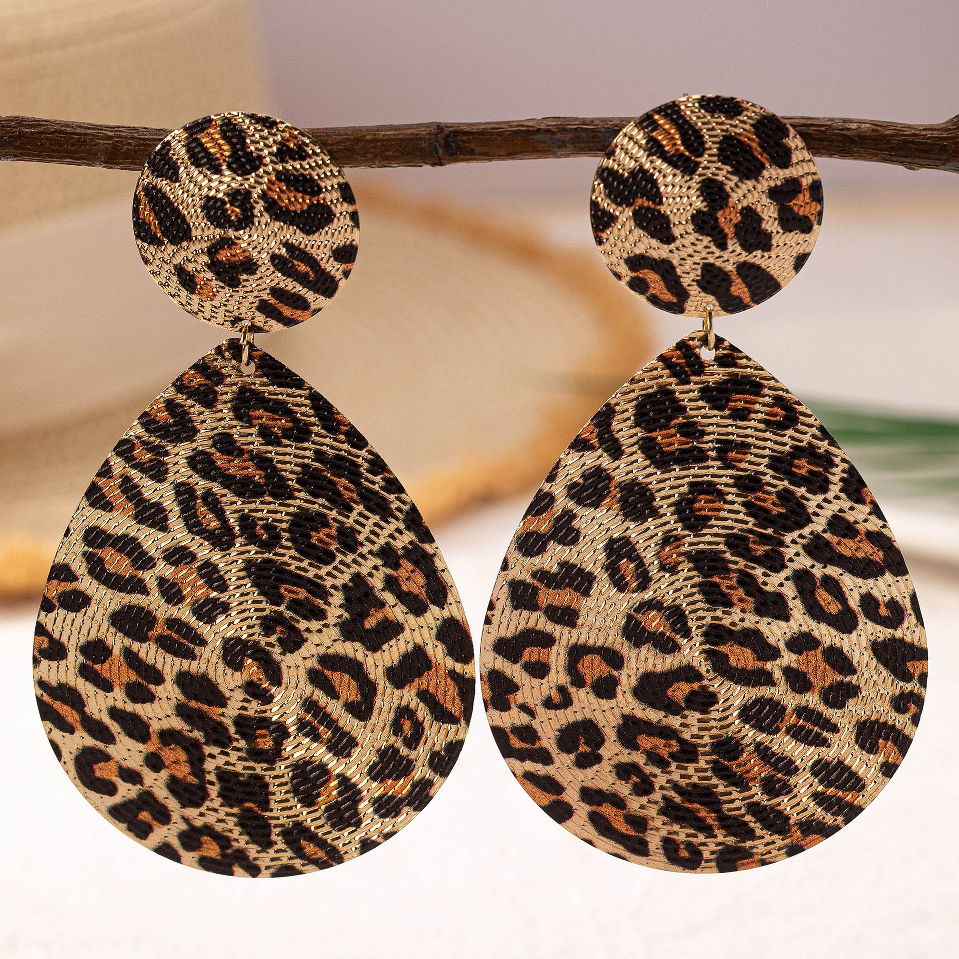 Drop Earrings Classification 1 Pair Quantity 1 Pair Vintage Style Geometric Leopard Plating Alloy Drop Earrings