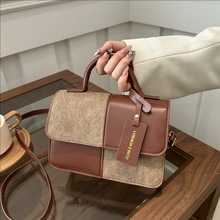 外贸小众手提小包包女2026新款时尚通勤小方包高颜值单肩斜挎包