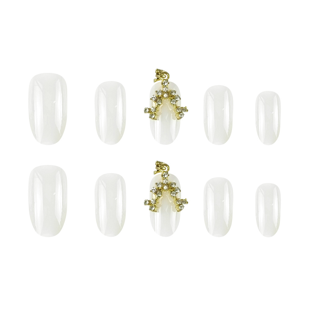 Blanco leche de color sólido perforación para usar uñas de alta calidad, exquisita y lujosa manicure 24 piezas de parche de uñas terminado