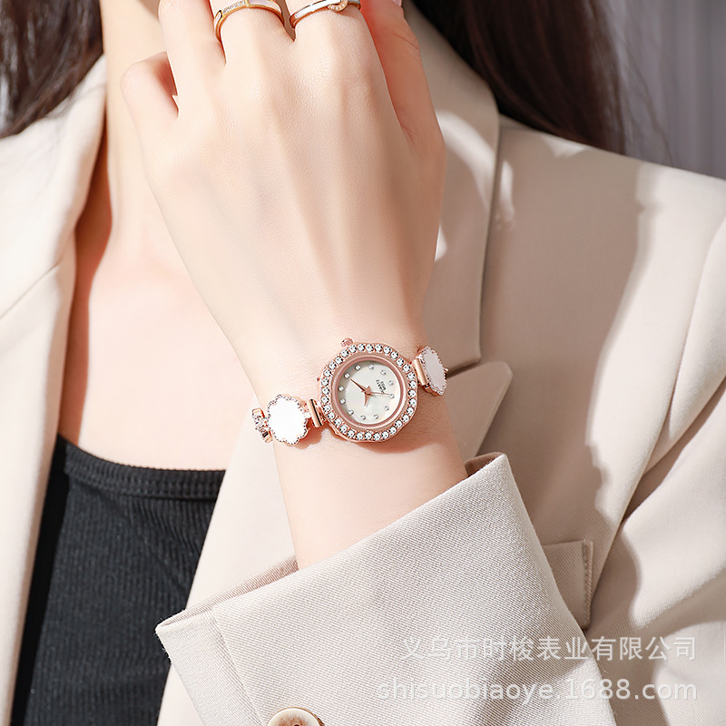 跨境女学生手表太阳花镶钻ins学院风气质小表盘装饰懒人抽拉手链