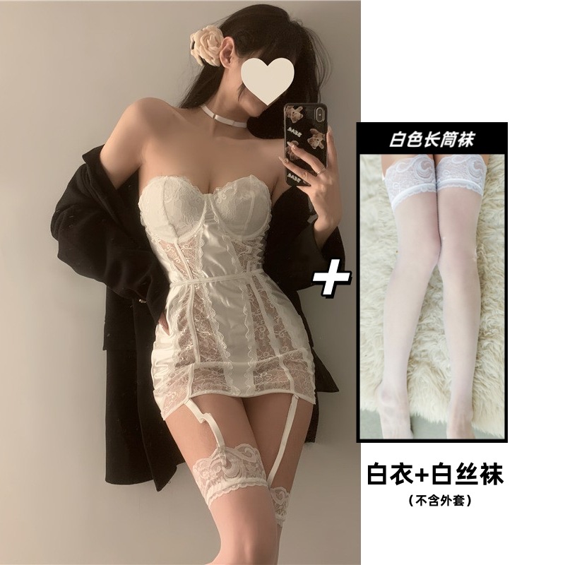 흰색 + 흰색 스타킹