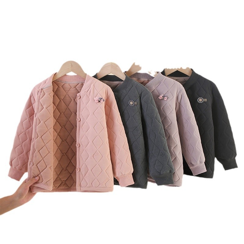 Uniformes escolares infantiles artefactos otoño-invierno 2024 nuevos niños de tamaño medio y grande más vello grueso chaqueta de algodón para niños y niñas ropa infantil al por mayor