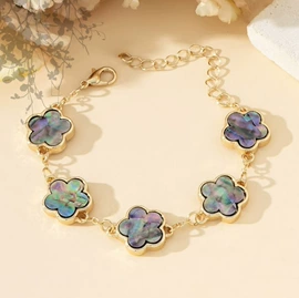 首饰套装;耳坠;耳钉