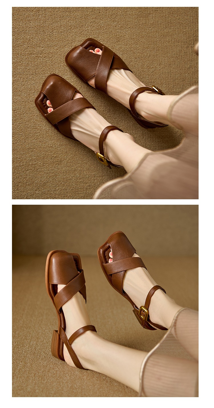 Sandal nữ da bò bít mũi quai ngang đế bằng — Màu nâu chi tiết 9