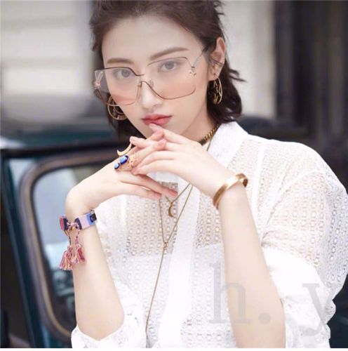 D Home New Fashion Women's Large Frame Baby Celebrity Same Style Internet Celebrity Jelly Color One-Piece Sunglasses Cross-Border Sunglasses