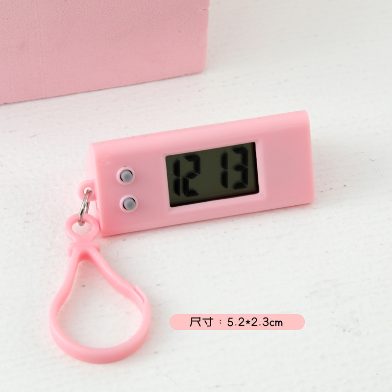 シンプルな学生ミニ電子掛け時計ポータブルキーホルダータイマー小さな時計かわいいコンパクト三角形電子時計|undefined
