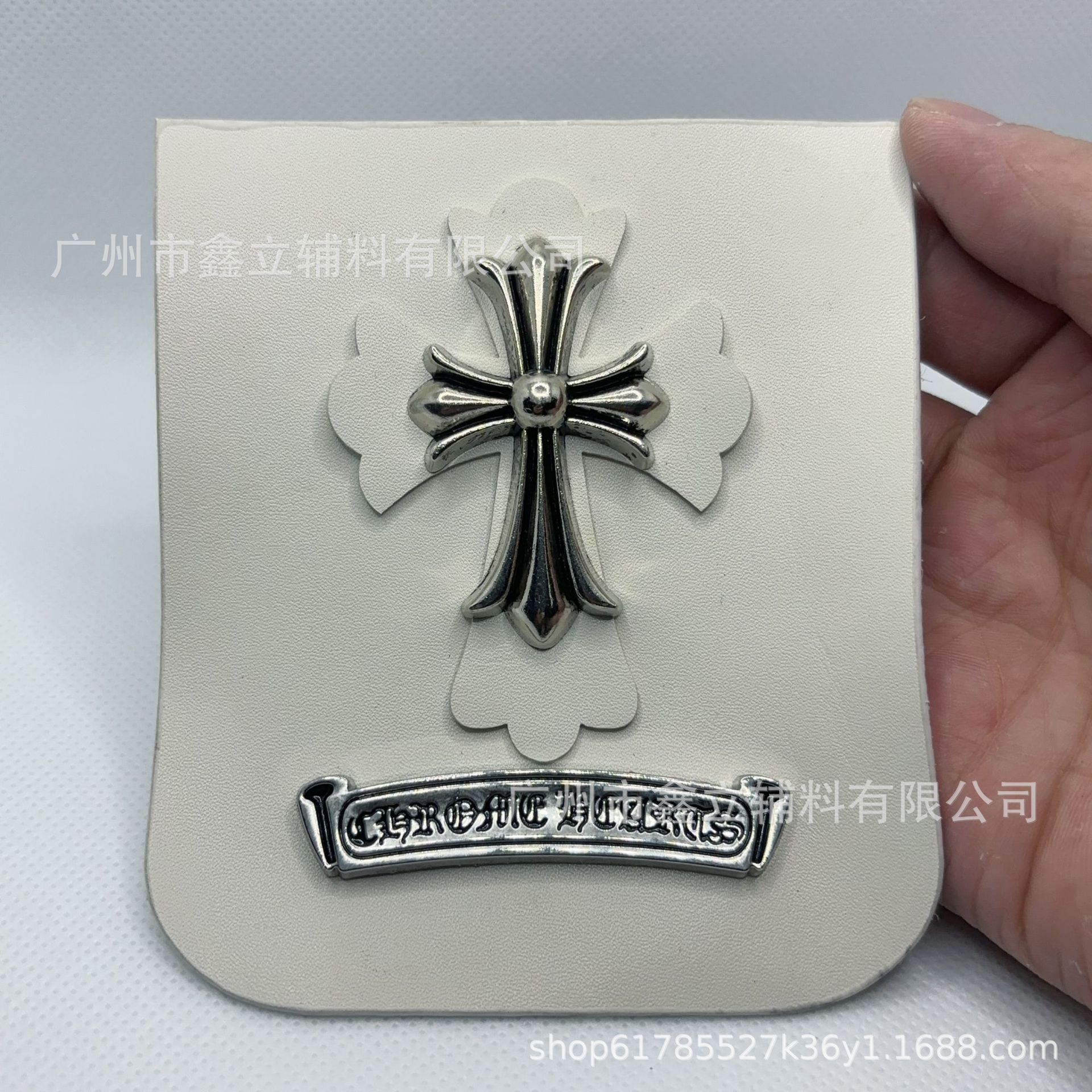 81de424176e596facb93f9954da3d3