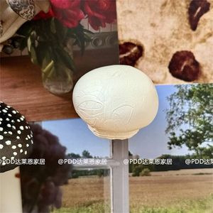 雲南キノコキノコのキノコをシミュレーションします。冷蔵庫にマグネットを貼って装飾します。|undefined