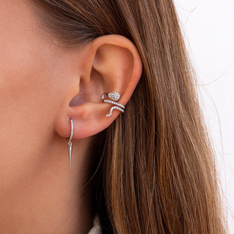 Exaggerated Snake-shaped Ear Clip Diamonds Special-shaped Earring display picture 3