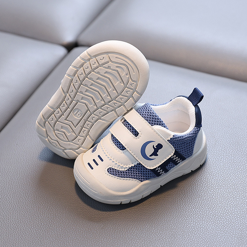Zapatos para bebés pequeños, primavera de 2025, nuevos zapatos para niños con suela blanda de malla, zapatos para niñas y bebés transpirables