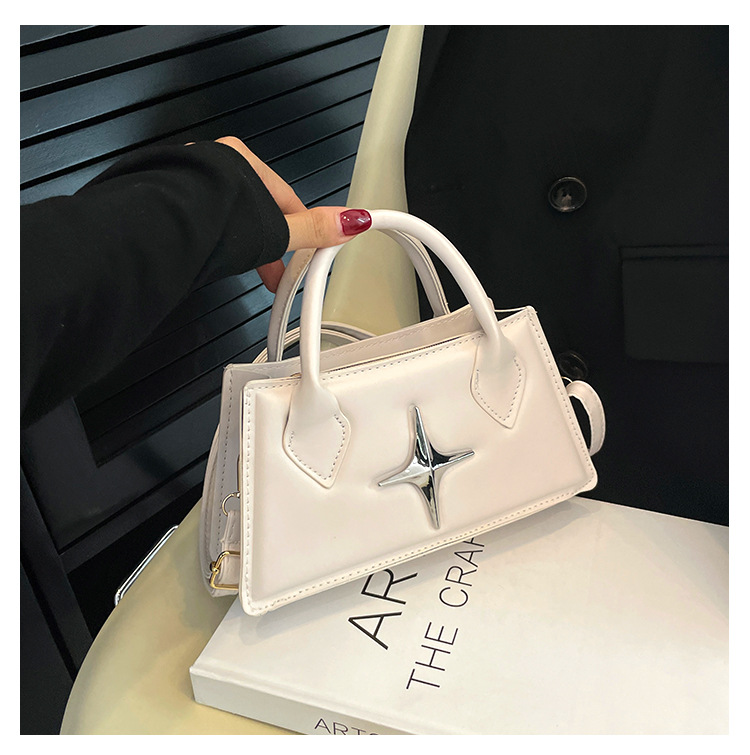 Semplice nuovo stile estivo 2023, popolare quest'anno, borsa quadrata piccola a tracolla portatile da pendolarismo casual in stile occidentale per donna_voghion.com