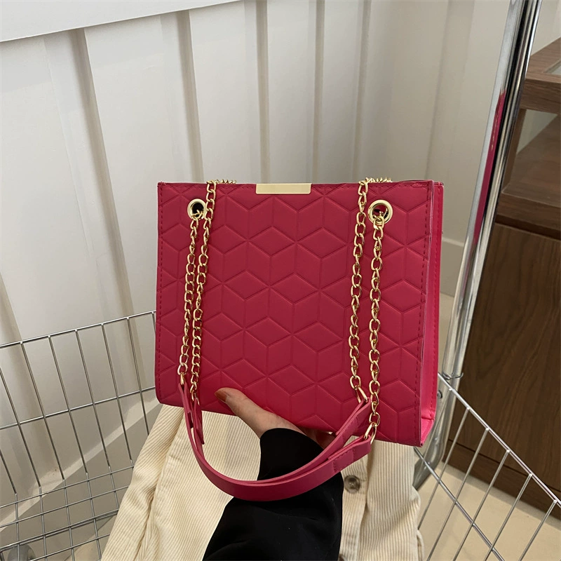 Capacious Shoulder Bag Trend, retro one-shoulder design, multi-color options