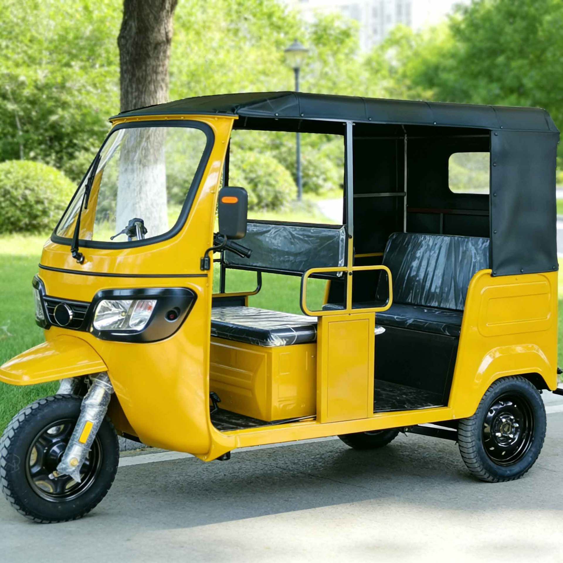 Fuel-powered passenger tricycle, tourist sightseeing tricycle, passenger tricycle with sunshade and canopy