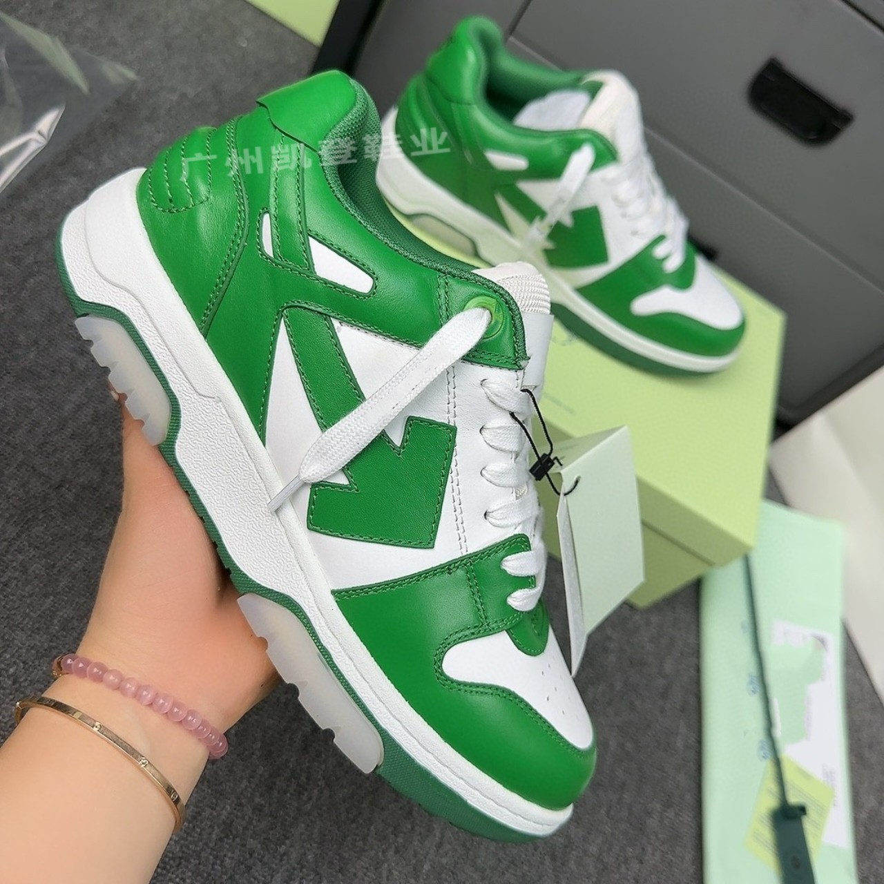 (Cross-border trading), arrow platform, leather two-tone sneakers for leisure, universal casual footwear, European style, Collection Year 2025