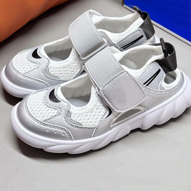 Children's Sandals 920 Casual 2024 Summer New Style Boys and Girls Non-Slip Hollow Mesh Breathable Water Shoes for Toddlers