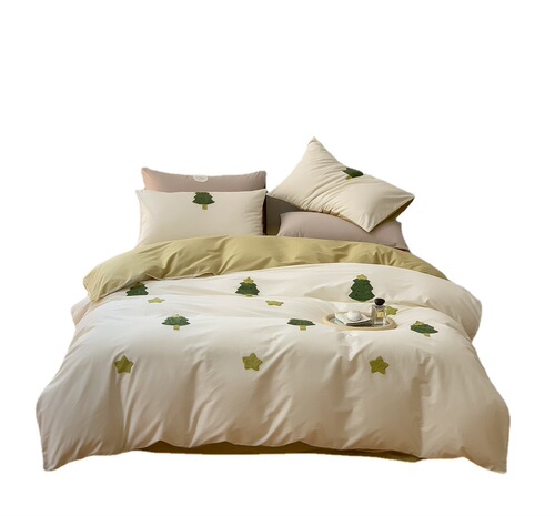 ins autumn and winter 100 cotton brushed four-piece set thickened warm cotton cartoon three-dimensional towel embroidered quilt cover bed sheet