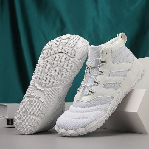 Cross-border 2024 New Four-Season Outdoor Hiking and Mountaineering Shoes for Women Camp Shoes Five-Finger Anti-Slip Sports Off-Road Shoes for Men