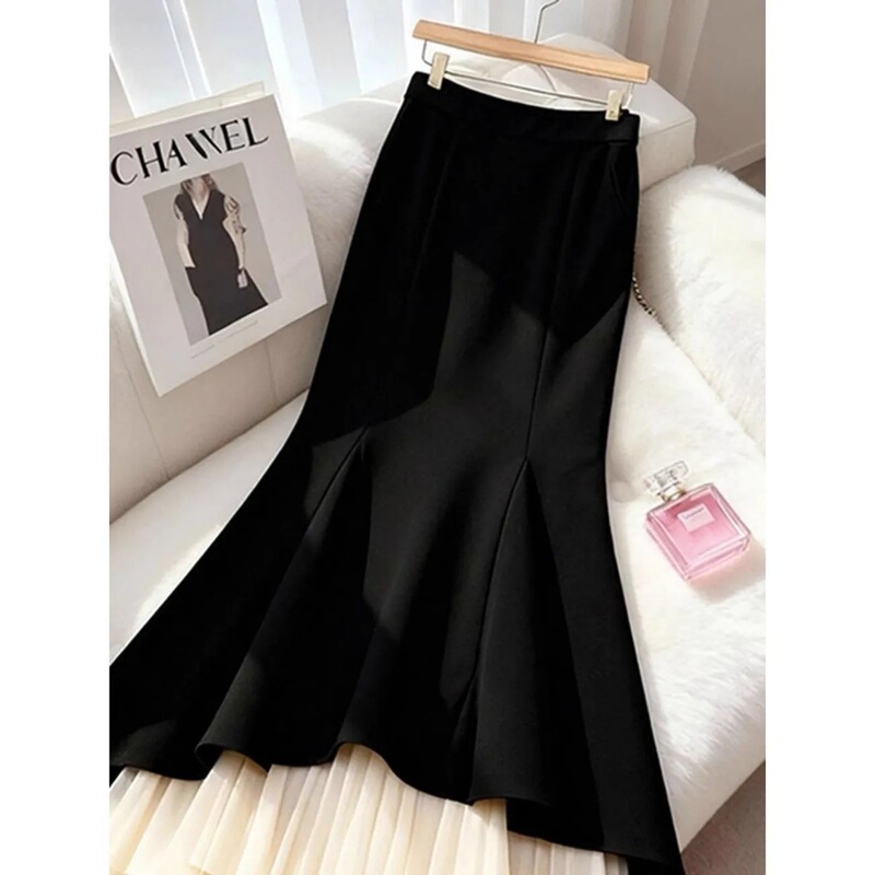 Black Skirt for Women, New Style, Very Beautiful Long Skirt, High-End Fake Two-Piece Spliced Irregular Wave-Like Fishtail Skirt Black Skirt for Women, New Style, Very Beautiful Long Skirt, High-End Fake Two-Piece Spliced Irregular Wave-Like Fishtail Skirt