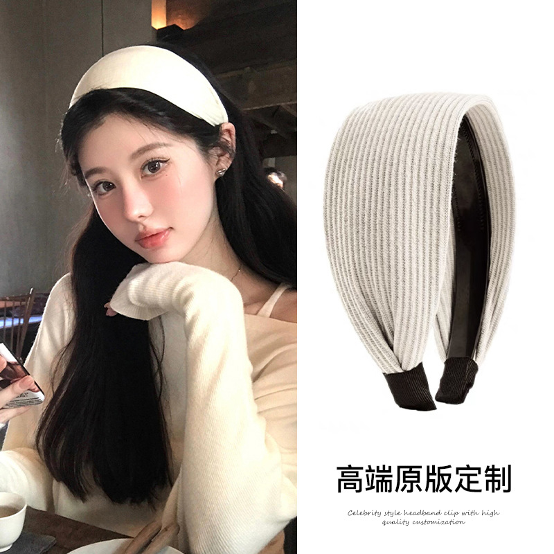 Custom dyed white regular version 6cm