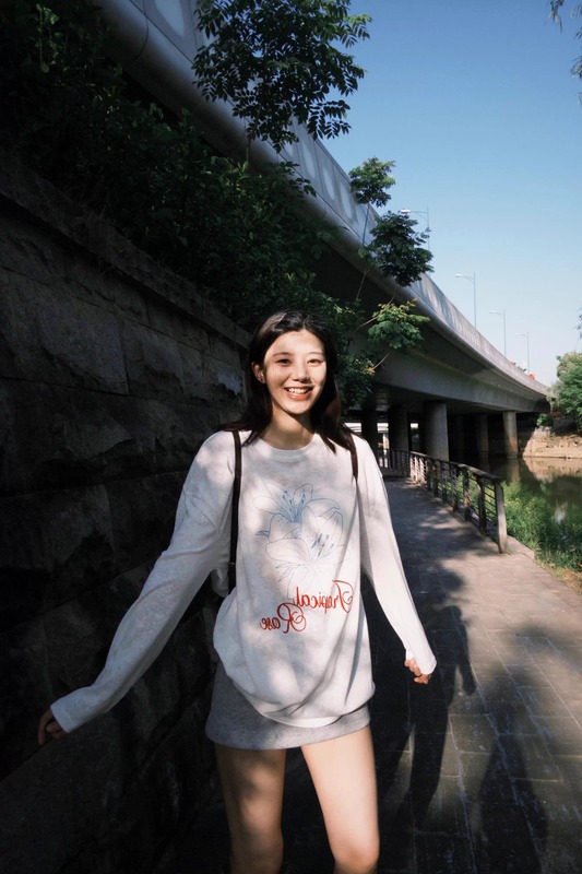 微透t恤罩衫女2025夏季新款薄款百合印花宽松韩版ins长袖防晒衫女|undefined