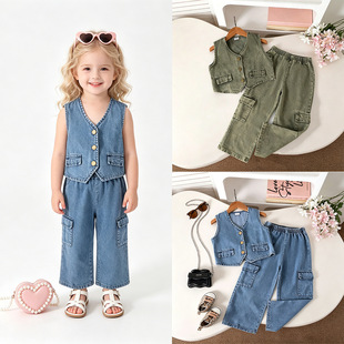 ���R�d�羳�W��Ůͯ���b���¿� ţ�Пo�䱳��ţ���Lѝ�ɼ�Ҫ��