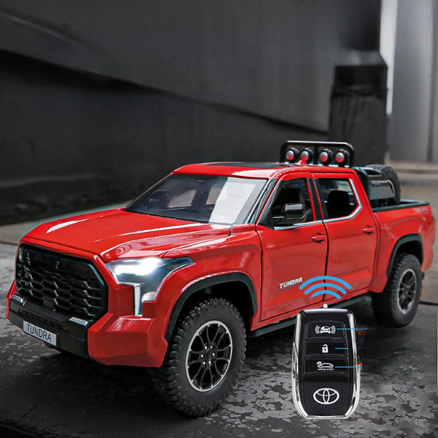 Toyota Tundra Alloy Car Model Key Fob Remote Version Pickup Truck Boy Toy Ornament Collectible Alloy Roller Coaster Wholesale