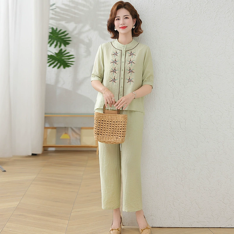 Новый летний комплект из двух предметов для мамы для людей среднего и пожилого возраста, широкие брюки, маленькие рубашки, модный повседневный облегающий костюм.