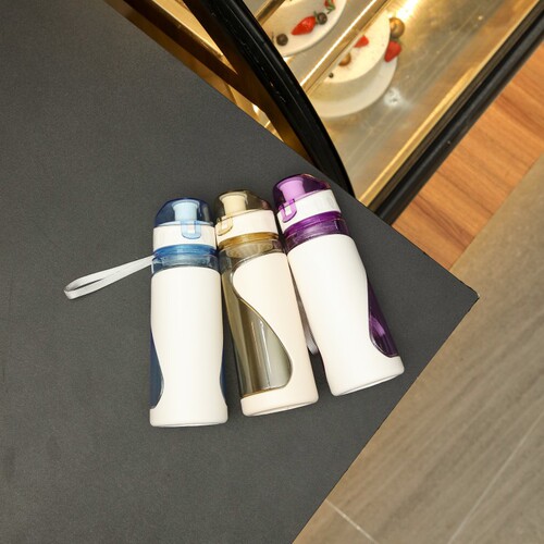 Travel Cup Sports Cup Double Layer Plastic Cup Straw Handle On-the-Go Cup Wholesale Water Cup Summer Bottle