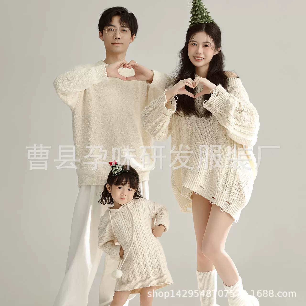 影楼新款亲子装一家三口全家福拍照服饰圣诞新年红色亲子写真服装