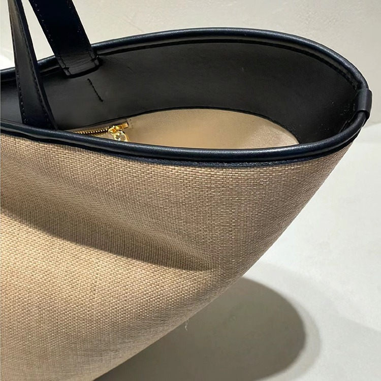 2024 vår/sommer ny uformell allsidig spenne stor kapasitet tote veske i gressvevd dameveske feriestil_voghion.com