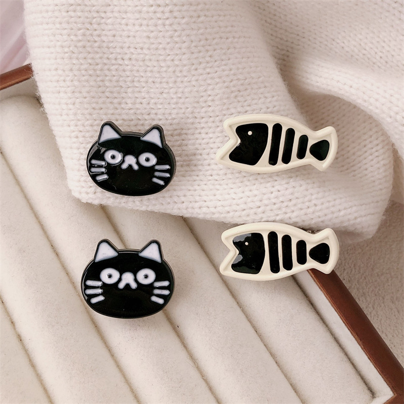 Blanco y negro gatito pequeño pez pequeño clip nicho nicho chica clip de frisa super lindo ins ventana lateral tarjeta de cabello de dibujos animados tocado mujer