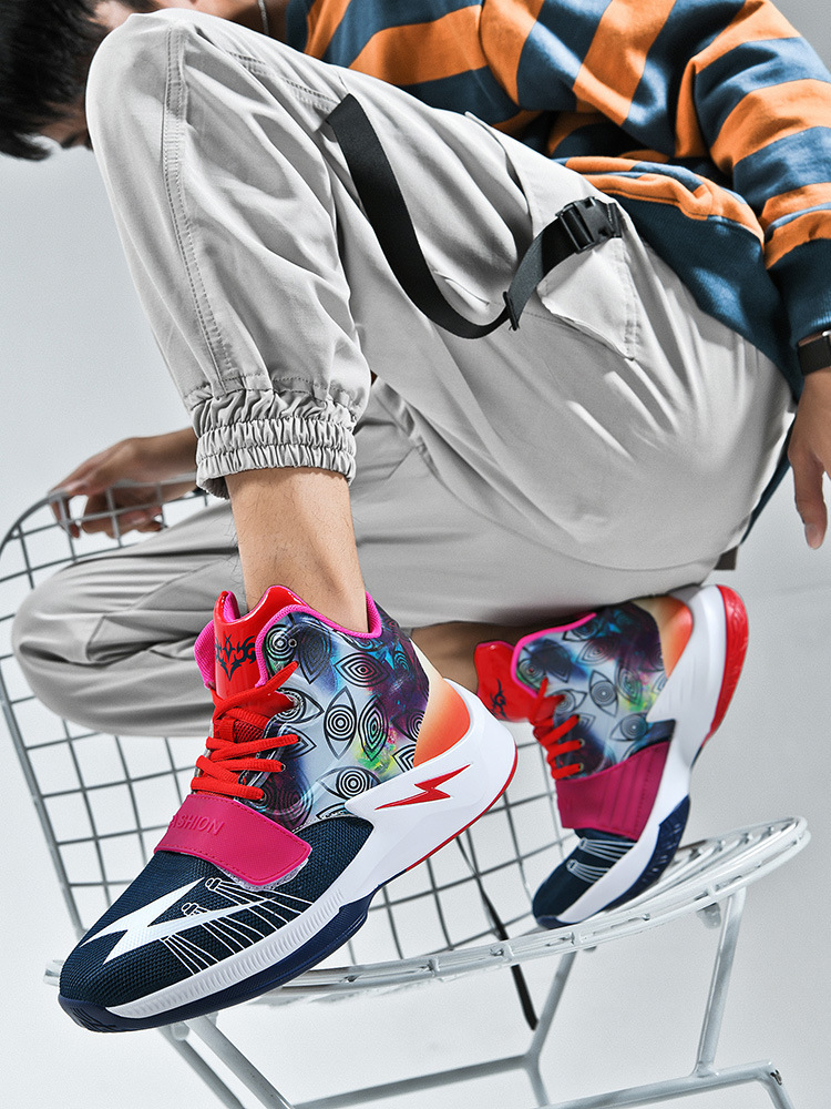 Basketball Shoes Image 3