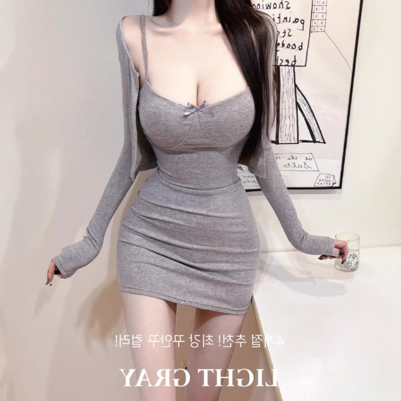 in stock South Korea Dongdaemun Autumn and Winter Slimming Fashion suit Tight Sling dress Short Cardigan in stock South Korea Dongdaemun Autumn and Winter Slimming Fashion suit Tight Sling dress Short Cardigan