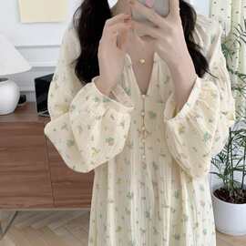 韩国ins女士秋冬新款韩版舒适双层纱花朵珍珠扣家居服睡裙长袖女