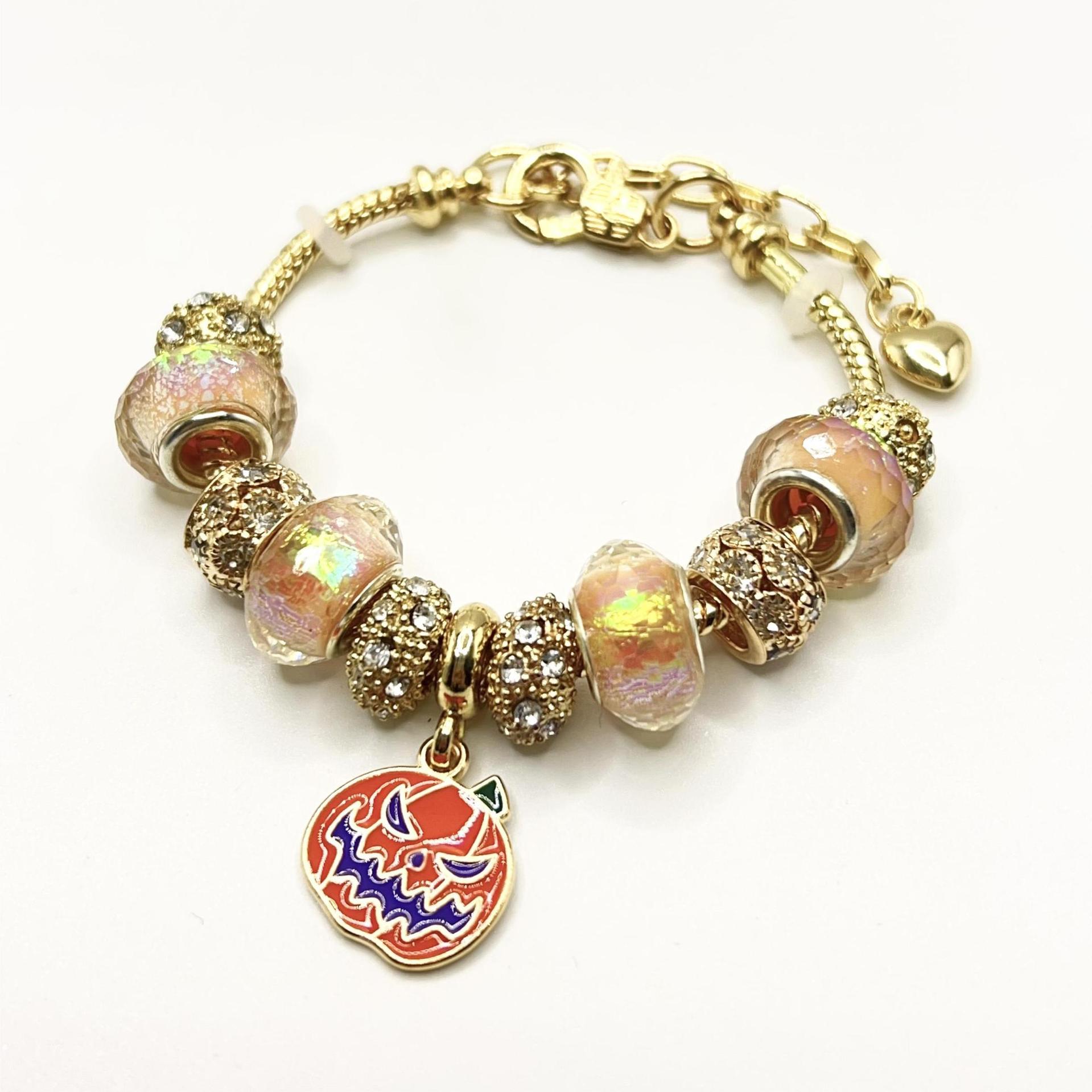 春夏の新型の小清新で甘い少女風のストライプの花の愛の蝶の数珠のブレスレットの透かし彫りのダイヤモンドの手の串