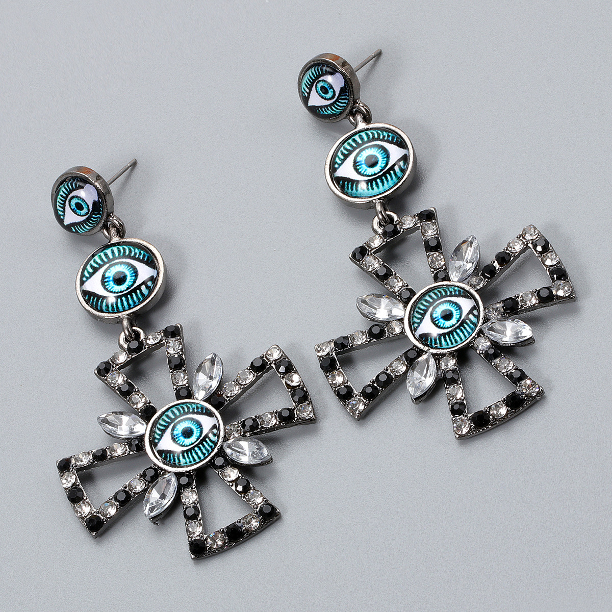 Devil's Eye Fashion Earrings Wholesale display picture 3