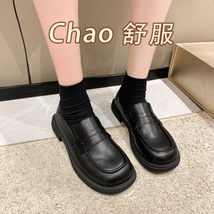 Hongtong Loafers Women's 2025 Autumn British Style Soft Sole Slip-On Japanese Style Small Leather Shoes Thick Sole Jk Single Shoes Women's Trbottomy